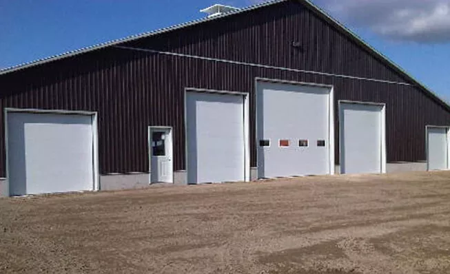 Commercial garage doors