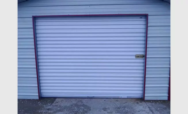 Commercial garage doors