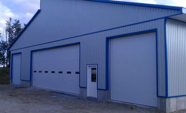 Commercial garage doors
